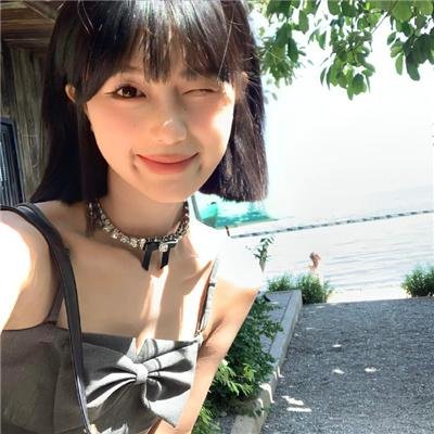 黑色蝴蝶